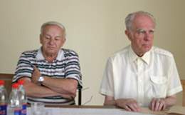 Muzikos krj diskusijai vadovavo kompozitoriai M. Vaitkeviius (kairje) ir J. Kairys