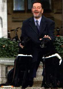 Deividas Blanketas su šunimis